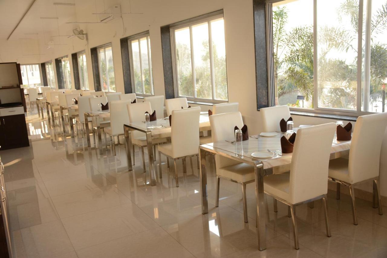 Ratnaa Resort Khamshet Dış mekan fotoğraf